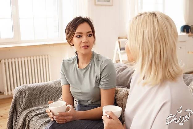 گفتن مشکل با همسر به دیگران گفتن مشکلات به دیگران